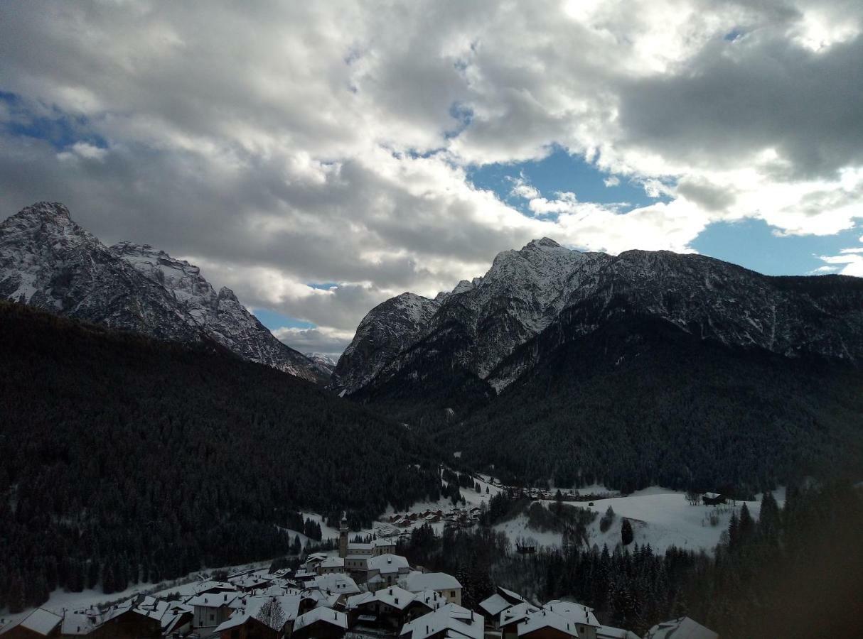 B&B Il Tulipano San Pietro di Cadore Eksteriør bilde